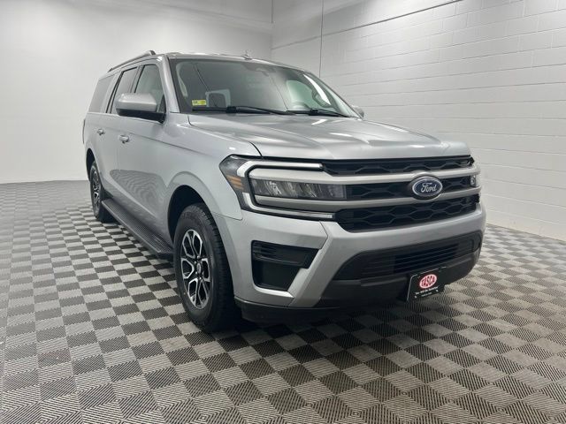 Used 2024 Ford Expedition Max XLT AWD/4WD image 1