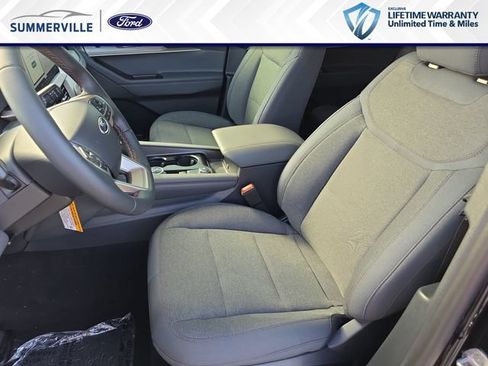 New 2026 Ford Explorer Active RWD image 17