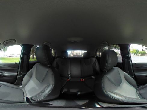Used 2025 Buick Encore GX Preferred FWD image 37