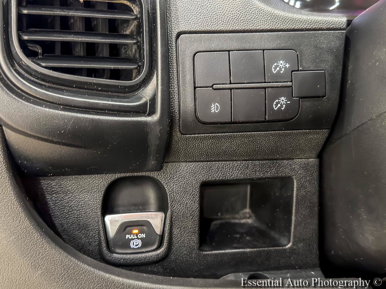 Used 2024 RAM ProMaster 2500 w/ Convenience Group FWD image 21