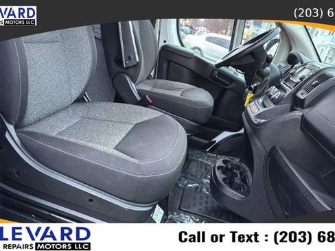 Used 2018 RAM ProMaster 2500 image 24