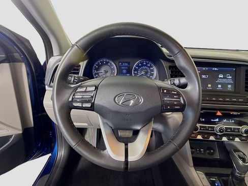 Used 2020 Hyundai Elantra Value Edition FWD image 13