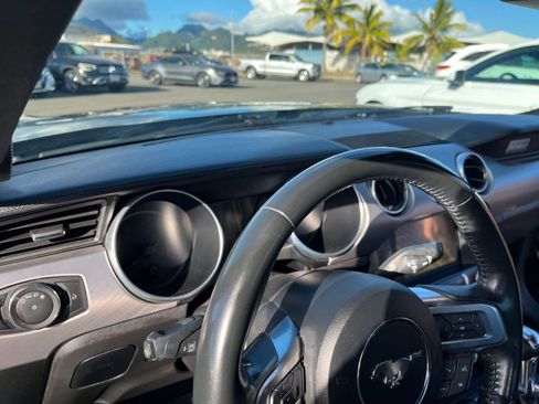 Used 2023 Ford Mustang Premium image 34