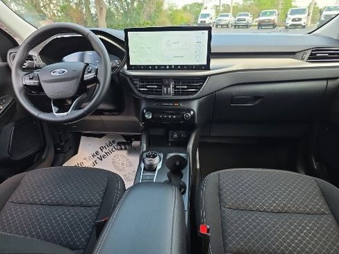 Used 2024 Ford Escape Active w/ Tech Pack #2 image 2