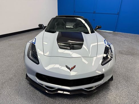 Used 2018 Chevrolet Corvette Z06 w/ Carbon 65 Edition RWD image 2