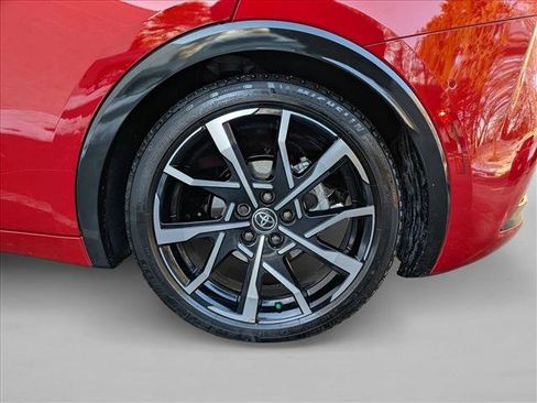 Certified 2024 Toyota Prius Prime Premium image 23