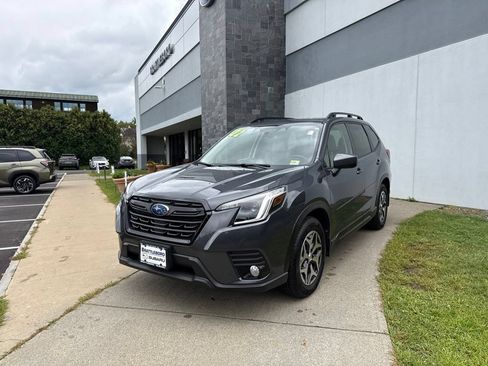 Used 2022 Subaru Forester Premium AWD/4WD image 8
