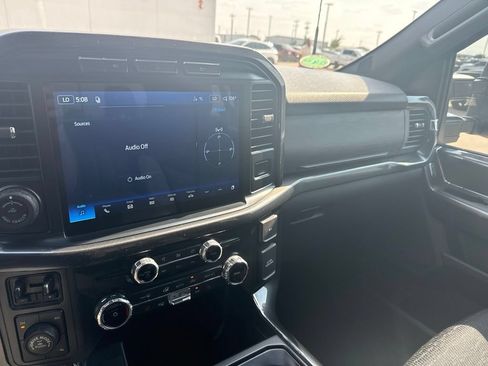 Used 2022 Ford F150 XLT w/ Equipment Group 302A High AWD/4WD image 19