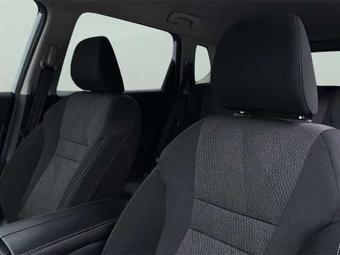 Certified 2025 Nissan Rogue SV image 12