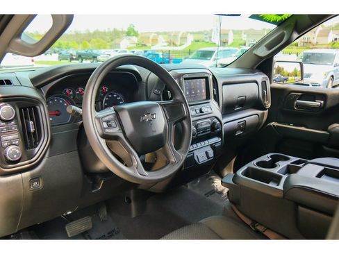Used 2020 Chevrolet Silverado 1500 Custom Trail Boss w/ Custom Convenience Package image 11