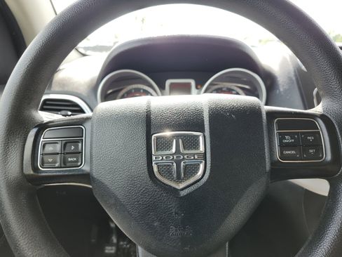 Used 2017 Dodge Journey SE FWD image 23