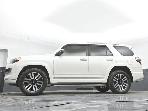 Used 2016 Toyota 4Runner Limited image 48