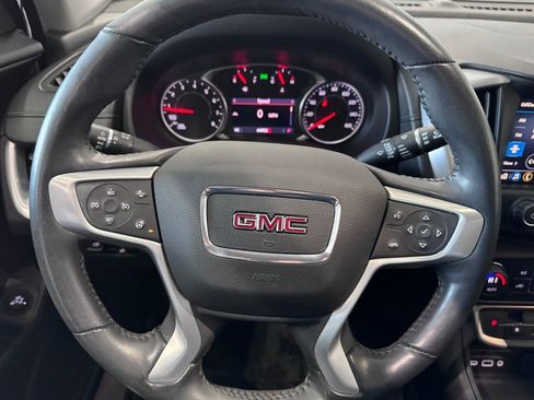 Certified 2022 GMC Terrain SLT w/ Tech Package image 12