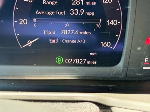 Used 2023 Honda Accord EX image 31
