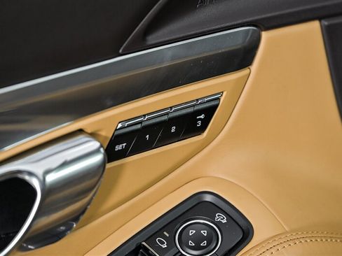 Used 2014 Porsche 911 Carrera RWD image 13