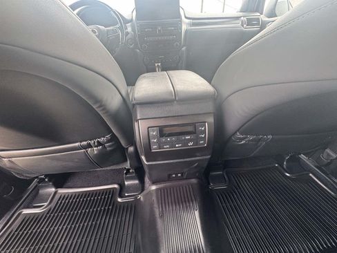 Used 2022 Lexus GX 460 w/ Black Line Special Edition AWD/4WD image 13