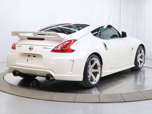 Used 2009 Nissan 370Z NISMO image 7