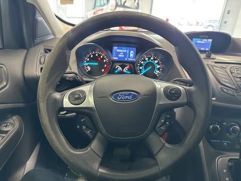 Used 2014 Ford Escape S image 32