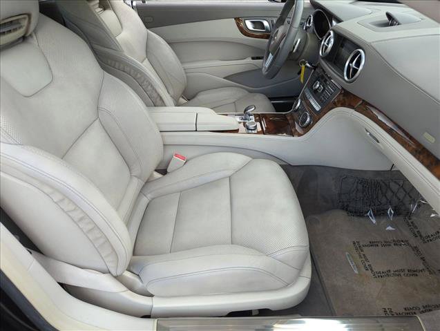 Used 2015 Mercedes-Benz SL 400 image 19