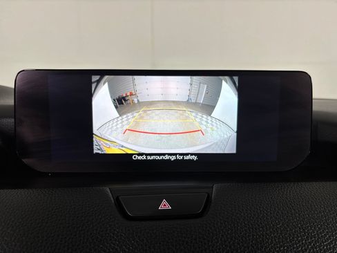 Used 2024 MAZDA CX-90 Plug-In Hybrid w/ Preferred AWD/4WD image 12