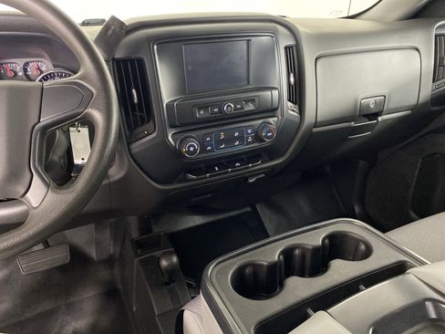 Used 2017 Chevrolet Silverado 1500 W/T w/ Trailering Package AWD/4WD image 28