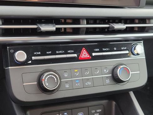 New 2026 Hyundai Santa Cruz SE FWD image 11