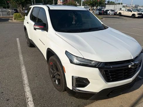 Used 2023 Chevrolet Traverse Premier w/ Redline Edition FWD image 1