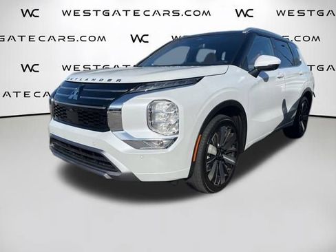 New 2025 Mitsubishi Outlander SEL image 7