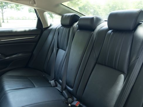 Used 2022 Honda Accord Sport Special Edition image 18