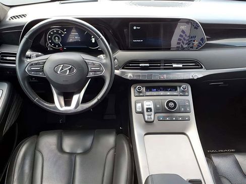 Certified 2022 Hyundai Palisade Calligraphy image 9