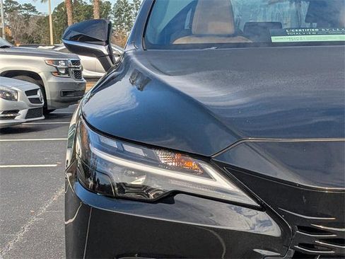 Certified 2025 Lexus RX 350 FWD w/ Accessory Package image 10