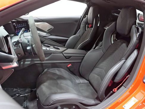 Used 2026 Chevrolet Corvette Stingray Preferred Cpe w/ 2LT RWD image 26