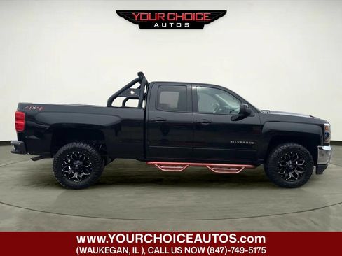 Used 2018 Chevrolet Silverado 1500 LT AWD/4WD image 6