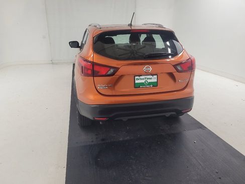 Used 2017 Nissan Rogue Sport SL w/ SL Premium Package AWD/4WD image 6