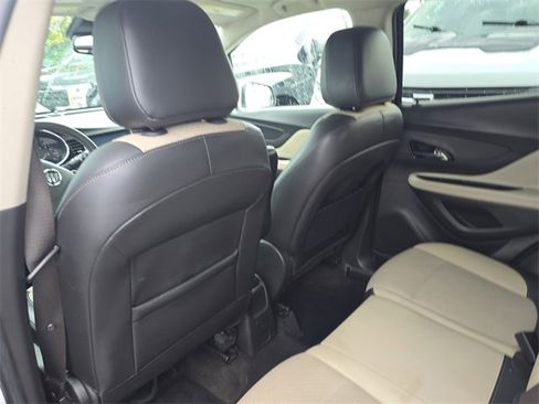 Used 2018 Buick Encore Preferred image 15