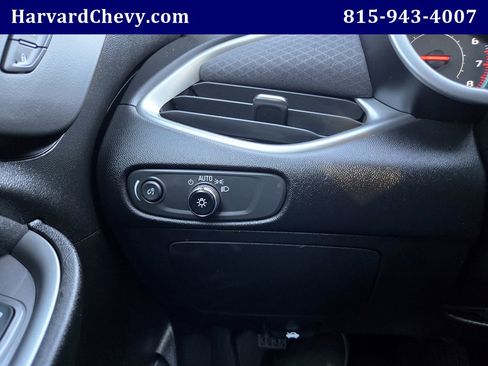 Used 2022 Chevrolet Malibu LS image 20