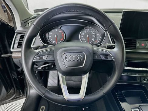 Used 2023 Audi Q5 2.0T Premium w/ Convenience Package AWD/4WD image 12