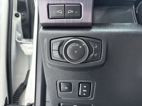 Used 2021 Ford F450 Limited w/ FX4 Off-Road Package image 41