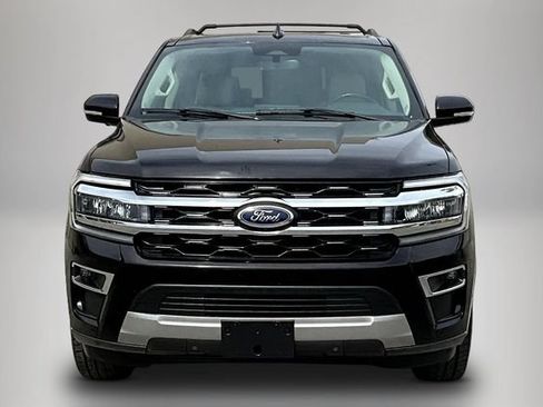 Used 2024 Ford Expedition Limited AWD/4WD image 3