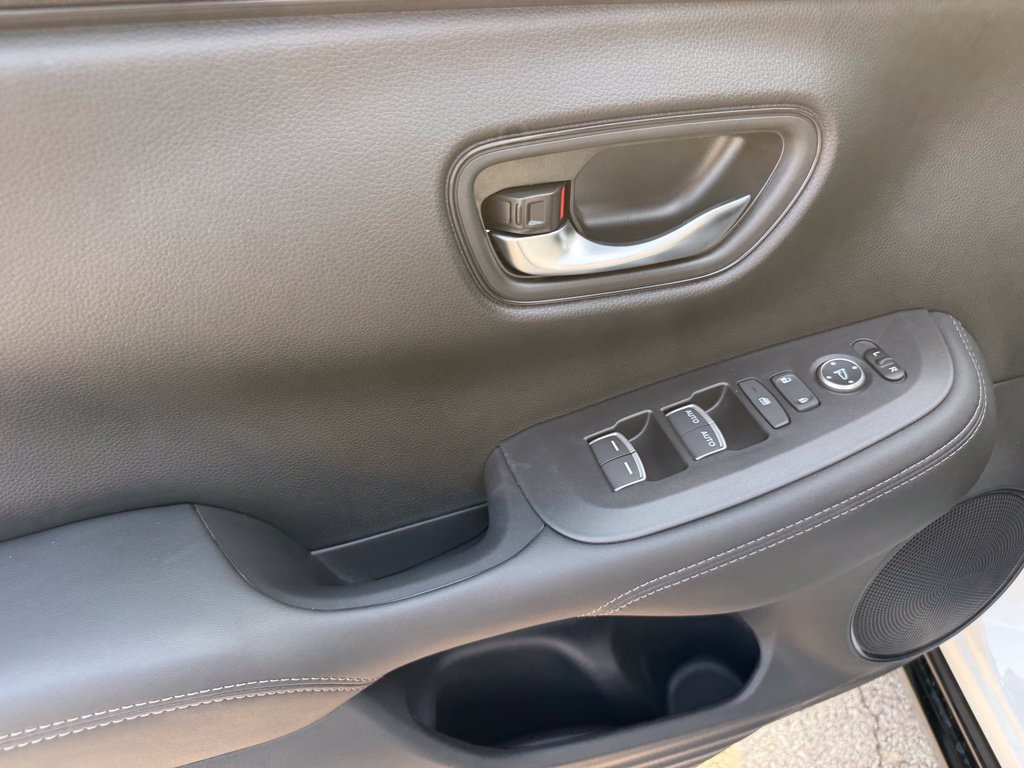 New 2027 Honda HR-V EX-L image 13