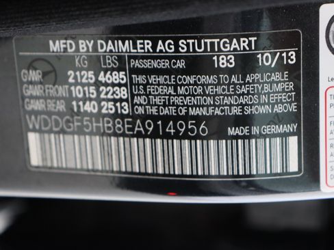 Used 2014 Mercedes-Benz C 350 Sport image 42