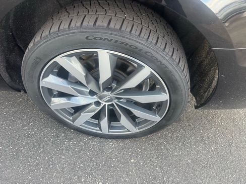 Used 2021 Audi A4 2.0T Premium w/ Convenience Package image 27