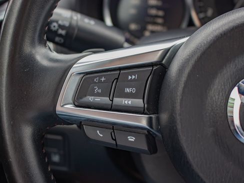 Used 2018 MAZDA MX-5 Miata RF Grand Touring RWD image 18