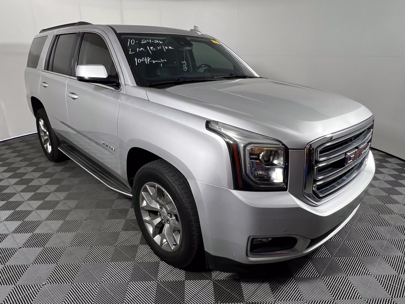 Used 2020 GMC Yukon SLT w/ Open Road Package AWD/4WD image 3