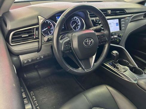 Certified 2020 Toyota Camry SE FWD image 12