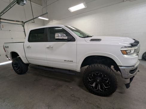 Used 2020 RAM 1500 Laramie w/ Off Road Group AWD/4WD image 3