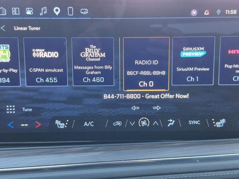 Used 2025 Chevrolet Tahoe LT AWD/4WD image 22