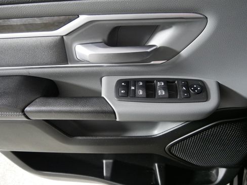 Used 2019 RAM 1500 Big Horn image 19