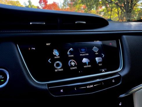 Used 2017 Cadillac XT5 Luxury w/ Driver Awareness Package image 41