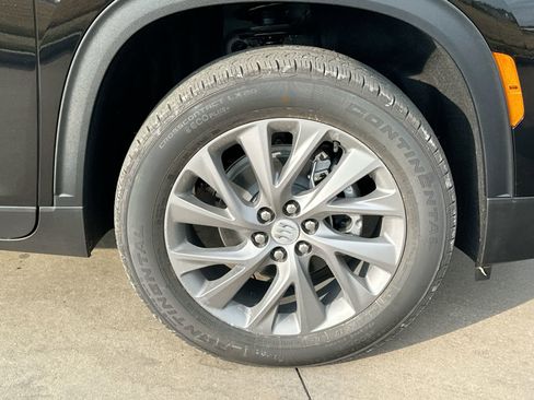 New 2026 Buick Enclave Preferred image 10